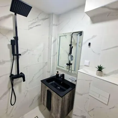 Central Luxe - Elisha Apartamento *